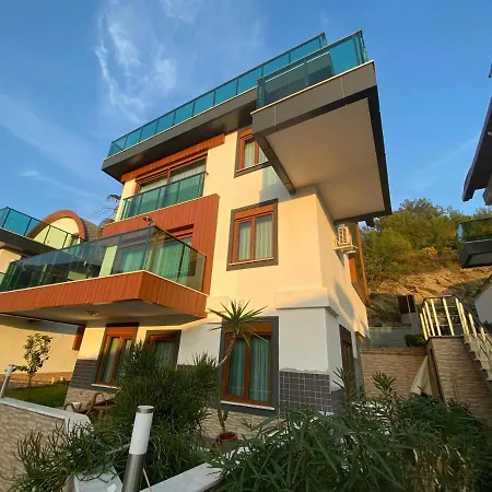 Bektas Private 4 Bedroom